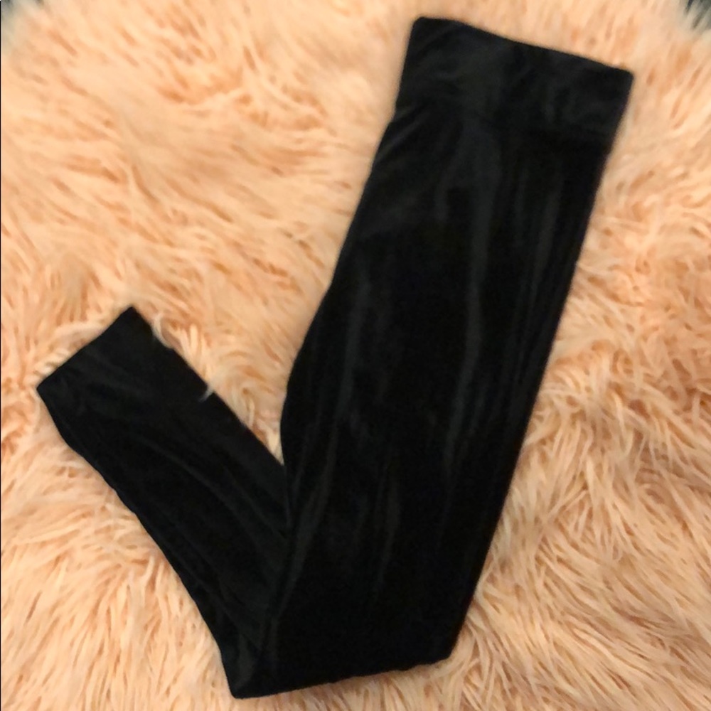 A New Day Velour black stretch pants. XL